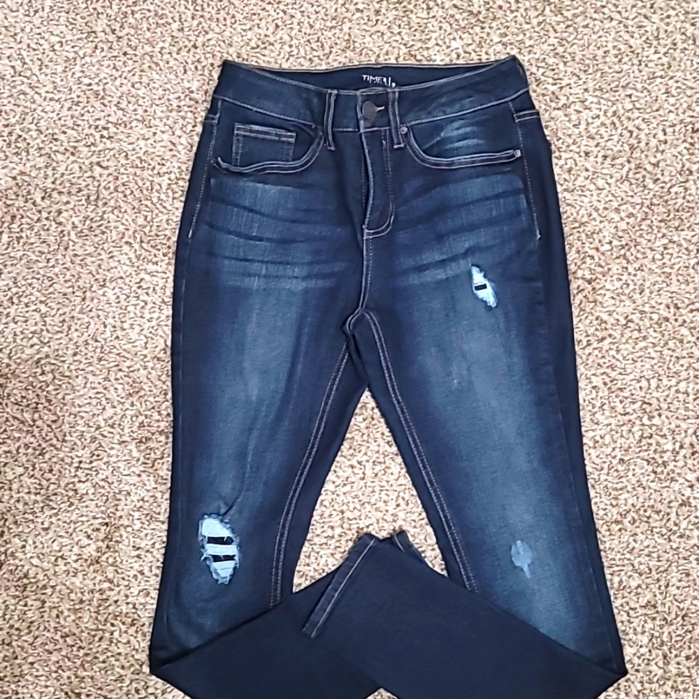 Womens dark rinse distressed jeans - NWOT